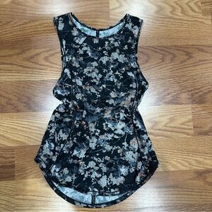 Lululemon Floral Sleeveless Top